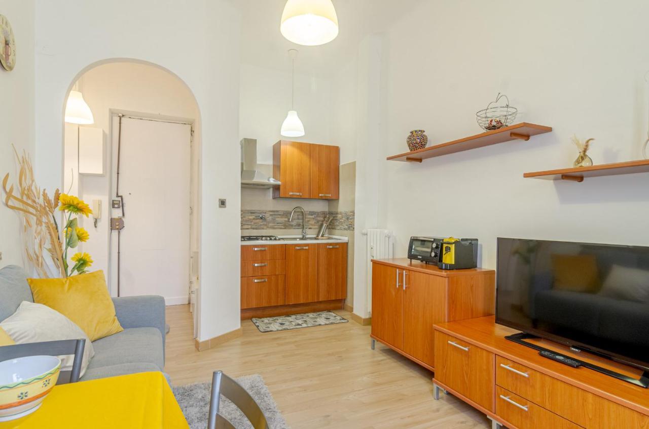 Cenisia District : Bright Sunflower Mini Flat Turin Exterior photo